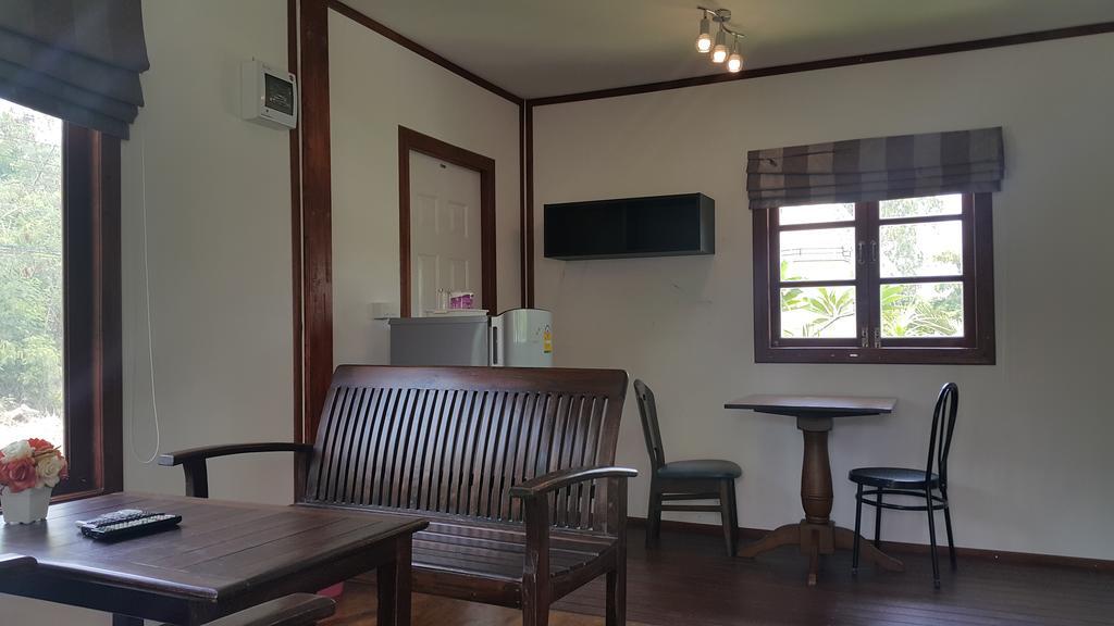 Oyo 75402 Villa Rayonghouse Ban Nong Sai Yong Εξωτερικό φωτογραφία